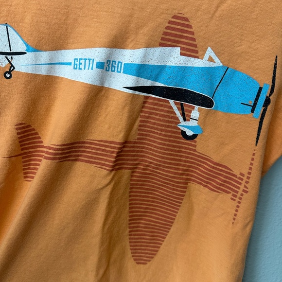 Boys size 5 Tea Collection Airplane Graphic Kids T-Shirt - Picture 2 of 4